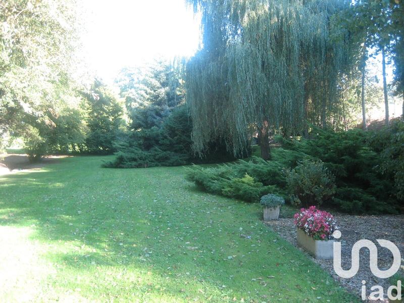 Maison - 274 m² - 9 pièces