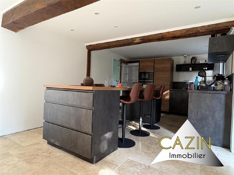 Maison - 195 m² - 7 pièces