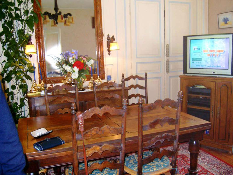 Propriété - 137 m² - 8 pièces