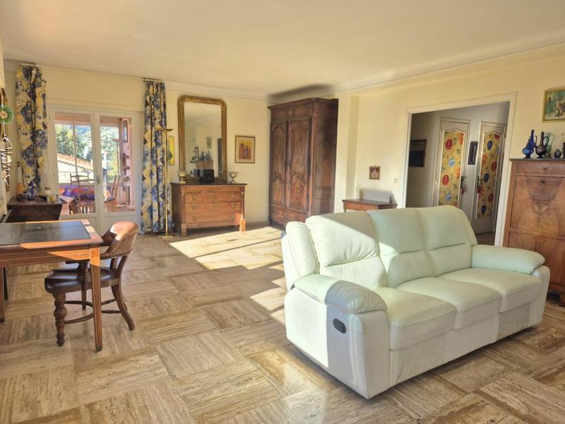 Appartement - 140 m² - 4 pièces