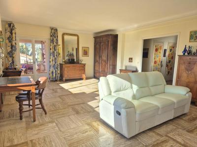 Appartement - 140 m² - 4 pièces