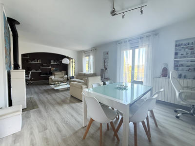 Maison - 127 m² - 5 pièces