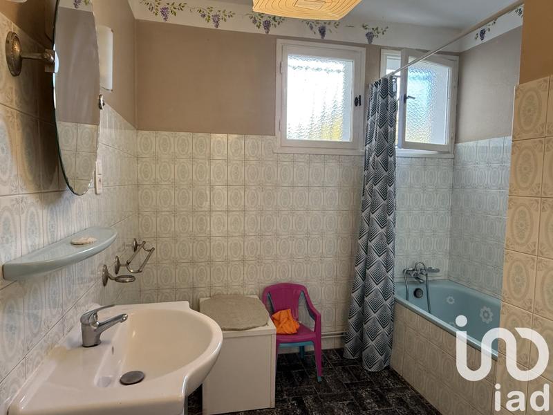 Maison - 121 m² - 5 pièces