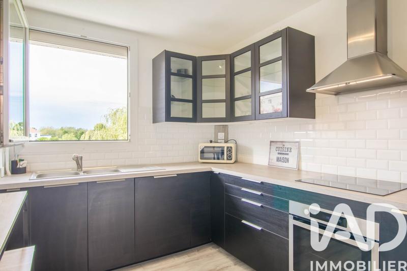 Appartement - 60 m² - 3 pièces