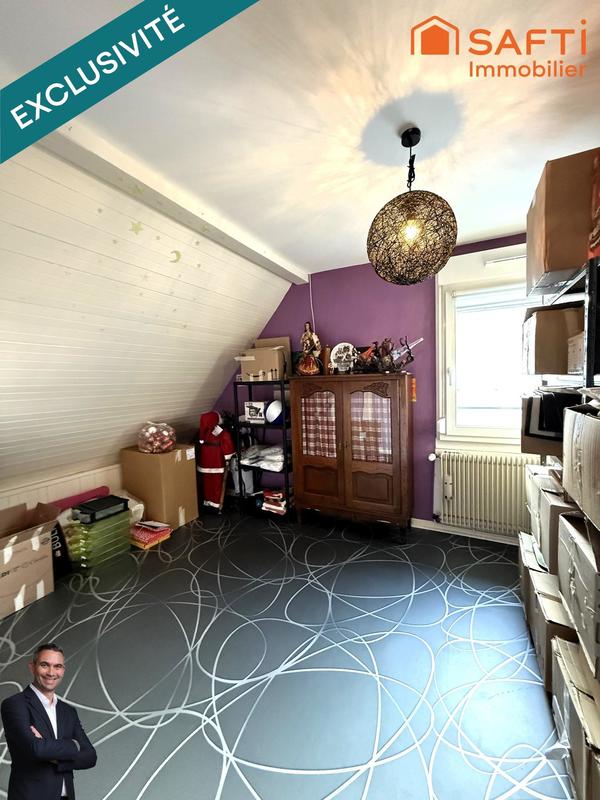 Maison - 99 m² - 5 pièces