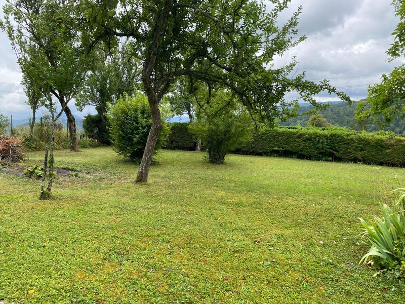 Maison - 335 m² - 10 pièces