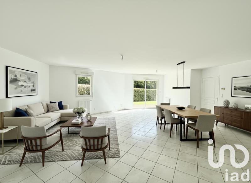 Maison - 95 m² - 5 pièces