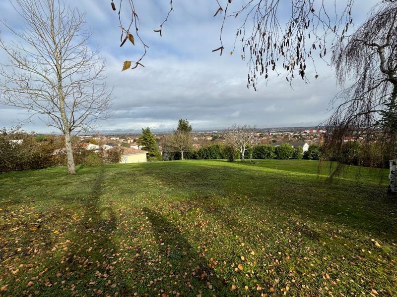 Terrain constructible - 1 129 m²