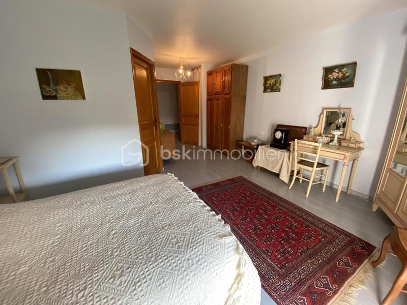 Corps de ferme - 200 m² - 7 pièces