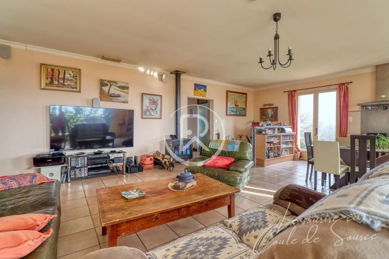 Villa - 223 m² - 7 pièces