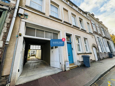 Appartement - 122 m² - 5 pièces