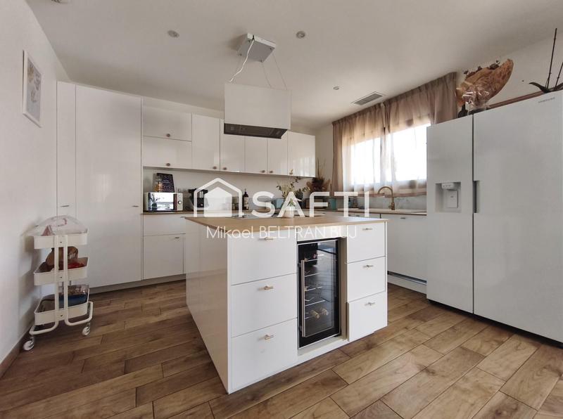 Villa - 152 m² - 6 pièces