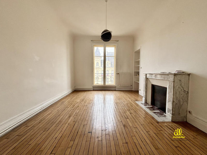 Appartement - 138 m² - 6 pièces