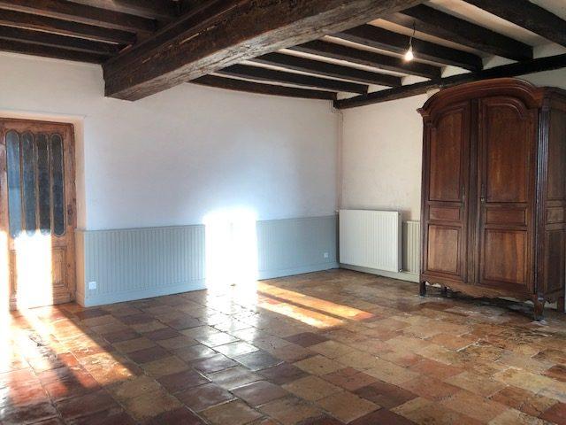 Maison - 240 m² - 6 pièces