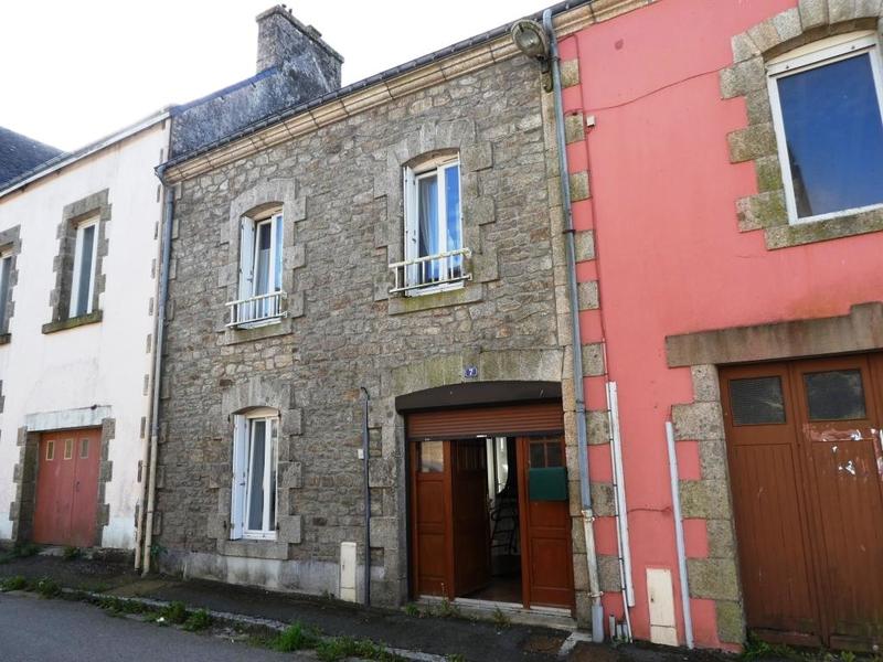 Maison en pierre - 65 m² - 4 pièces