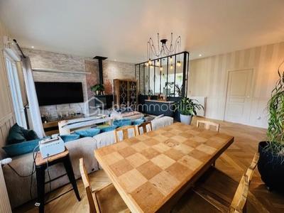 Maison - 160 m² - 5 pièces