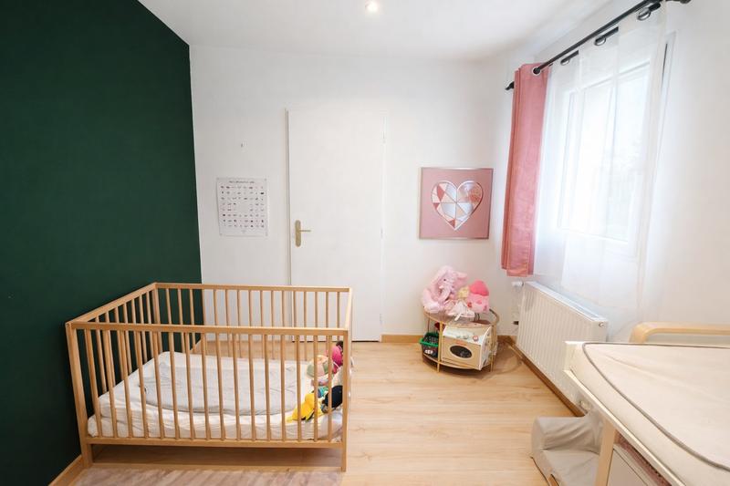 Maison - 94 m² - 5 pièces