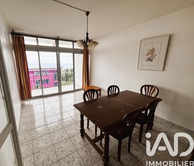 Appartement - 72 m² - 4 pièces