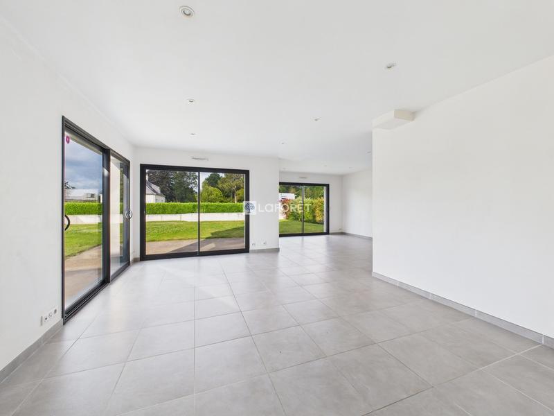 Maison - 178 m² - 7 pièces