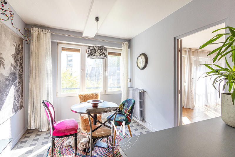 Appartement - 140 m² - 6 pièces