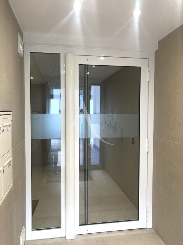 Appartement - 96 m² - 5 pièces