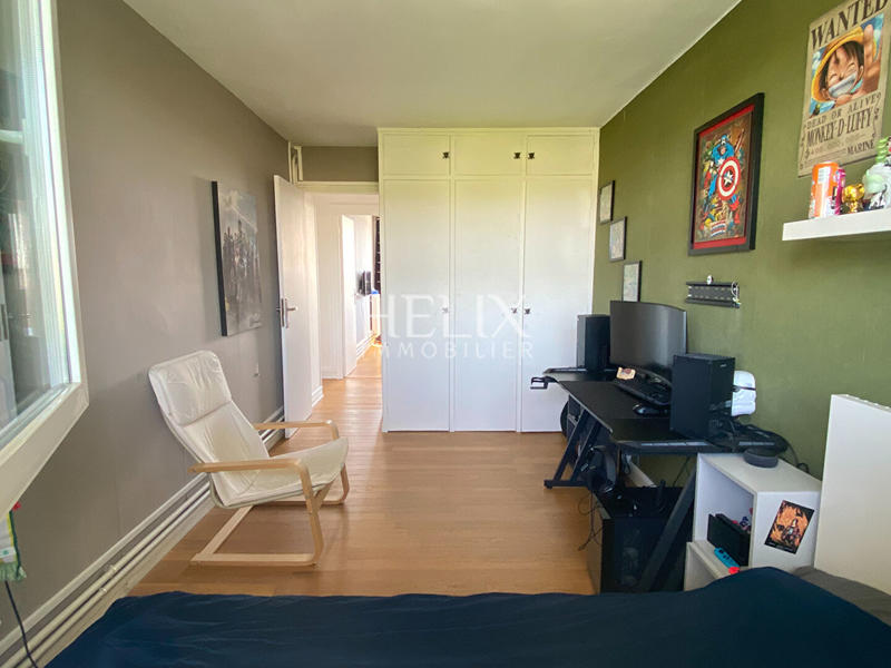 Appartement - 86 m² - 5 pièces