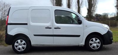 Renault Kangoo 1° Main 1.5 Dci Extra R-link Distribution faite tél/Clim/Radar
