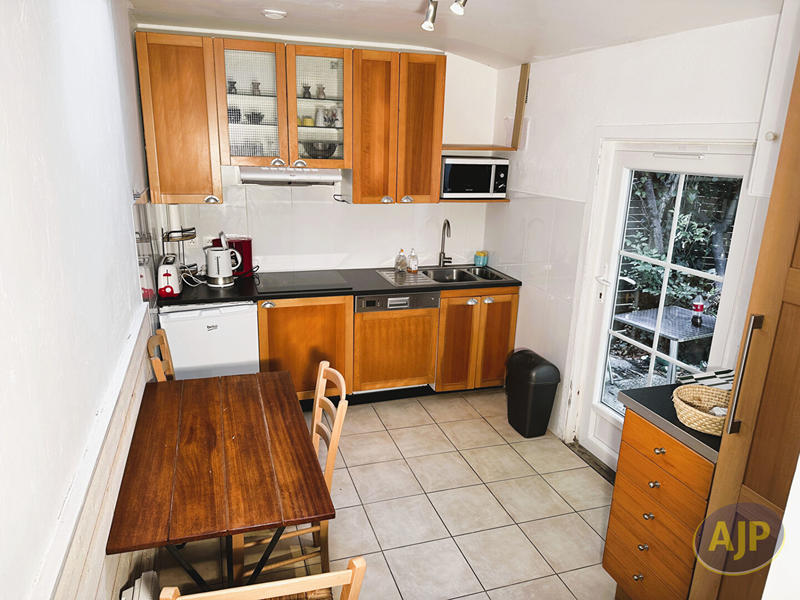 Maison de ville - 20 m² - 1 pièce