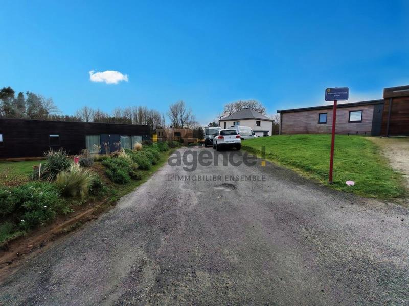 Terrain constructible - 683 m²