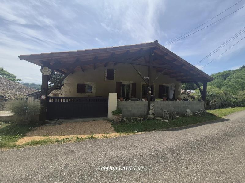 Maison - 92 m² - 3 pièces