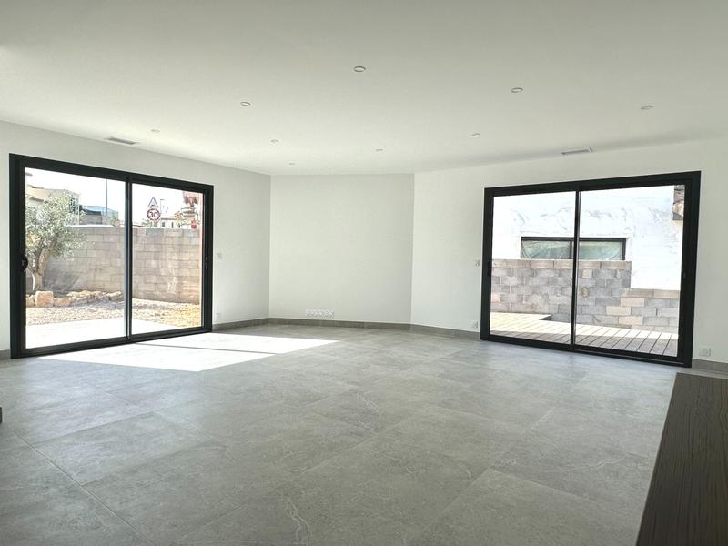 Villa - 101 m² - 4 pièces