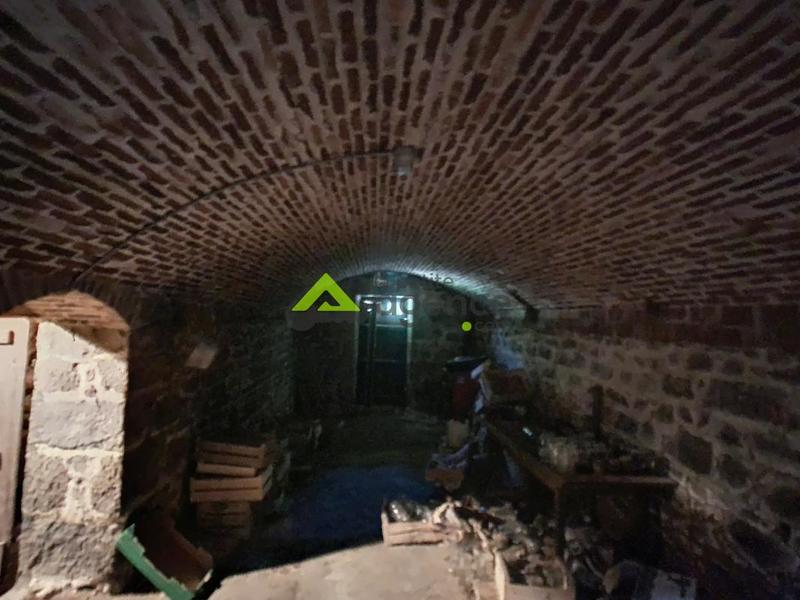 Maison de village - 216 m² - 9 pièces