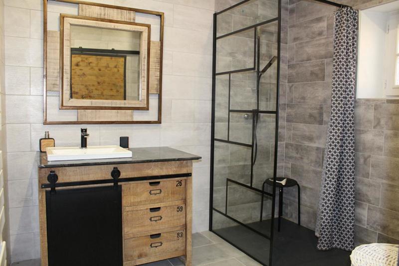 Demeure - 245 m² - 10 pièces