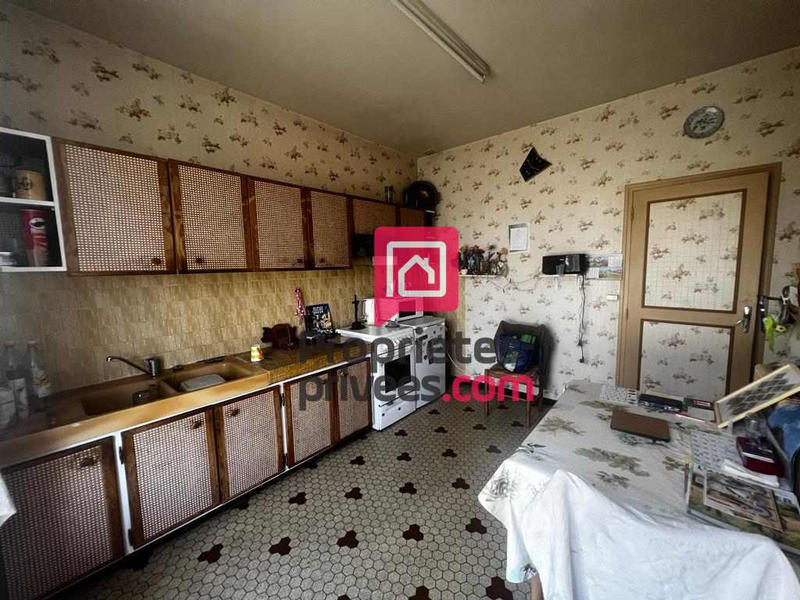 Maison - 205 m² - 8 pièces