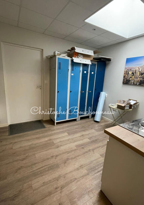 Immeuble - 85 m² - 3 pièces