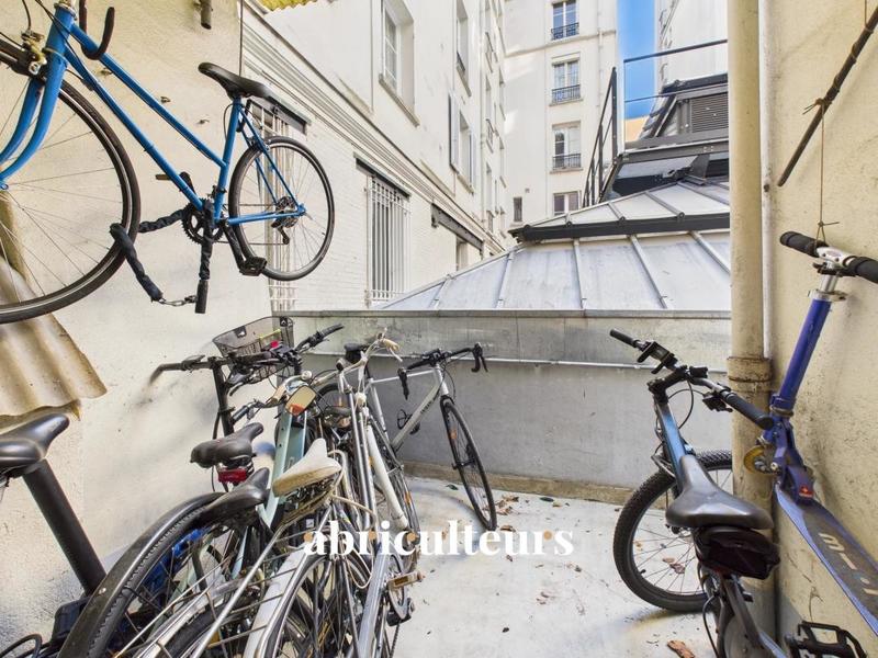 Appartement ancien - 67 m² - 3 pièces