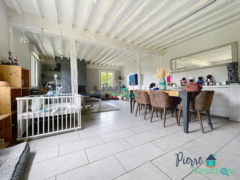 Maison - 200 m² - 5 pièces