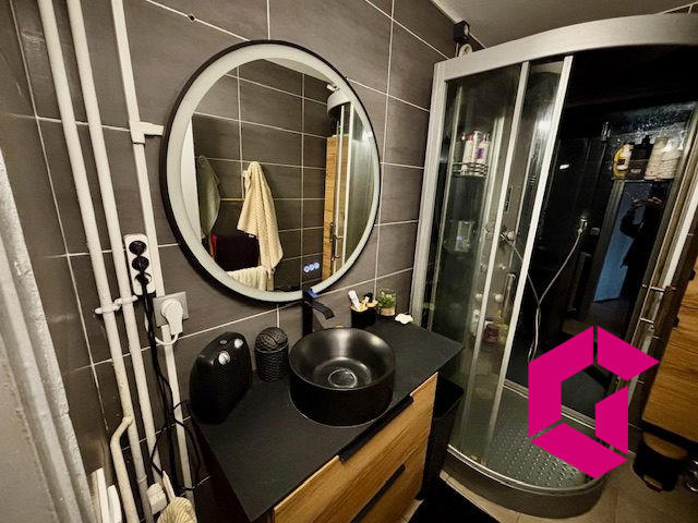 Appartement - 75 m² - 4 pièces