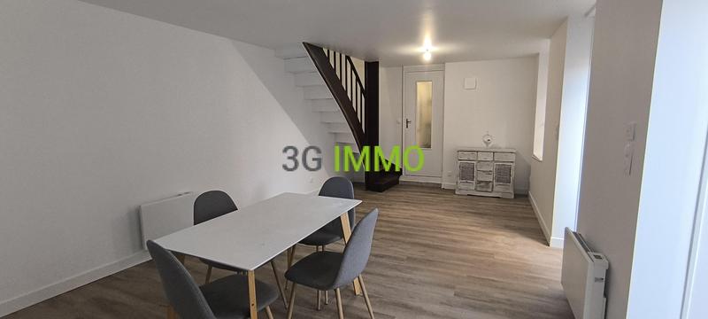 Maison en pierre - 77 m² - 3 pièces