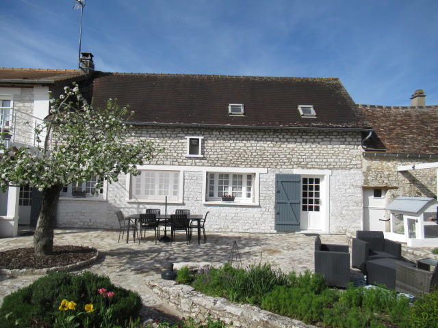 Maison - 164 m² - 5 pièces