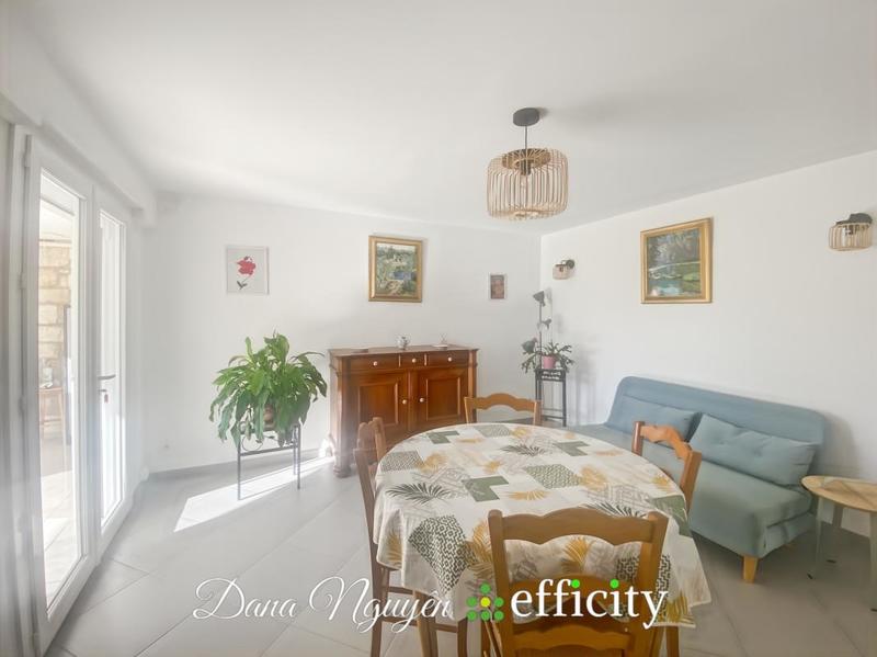 Villa - 171 m² - 8 pièces