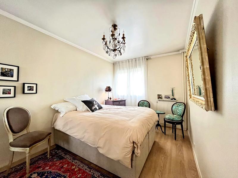 Appartement - 79 m² - 4 pièces