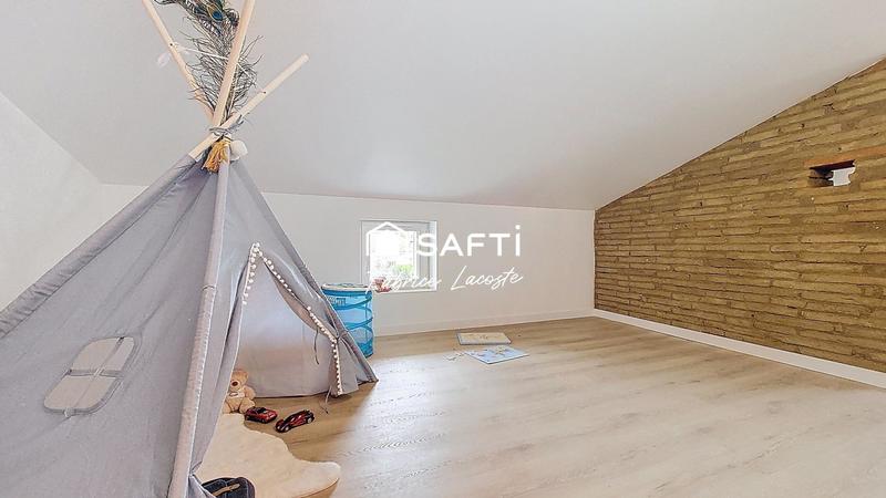 Maison de ville - 161 m² - 6 pièces