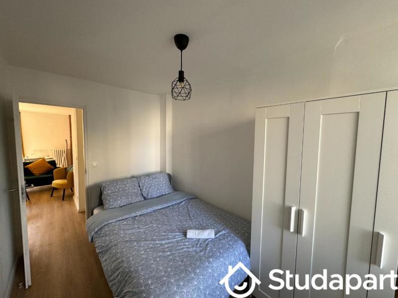 Chambre - 10 m² - 1 pièce