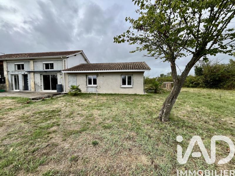 Maison - 96 m² - 4 pièces