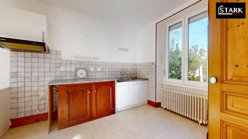 Maison - 91 m² - 5 pièces