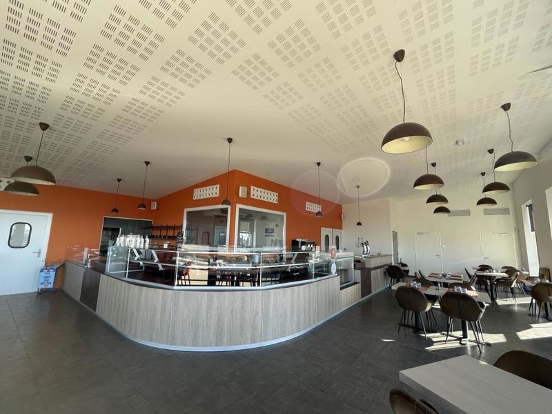Fonds de commerce - 324 m²