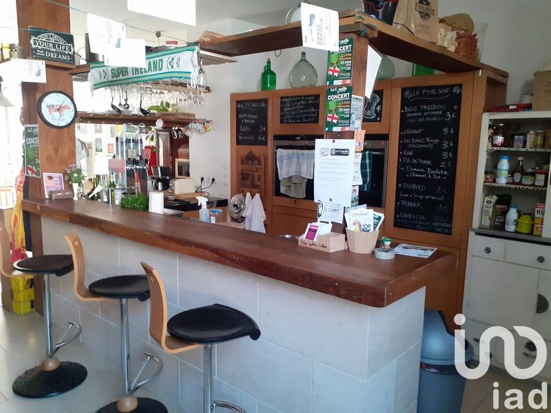 Maison - 240 m² - 9 pièces