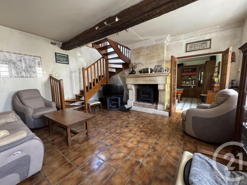 Maison - 210 m² - 7 pièces