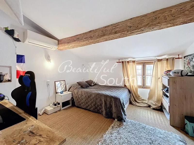 Maison de ville - 250 m² - 5 pièces